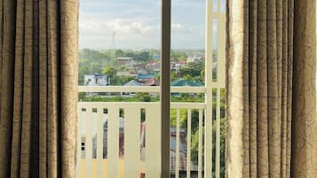 Comfort Condo, 1 Bedroom, Non Smoking, Balcony | View from room