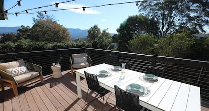Family home 5 minutes to Jamberoo Water Park