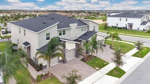 Exterior - Family townhome near Disney w/ resort access (Davenport)
