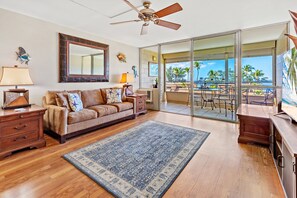 TV - In the Center of It all, walkable Kihei comfort (Kihei)