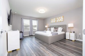 5 chambres, bureau, fer et planche à repasser, Wi-Fi