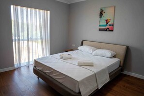 Superior Condo, 2 Bedrooms, Mountain View | Premium bedding, soundproofing, iron/ironing board - Lara Breeze Homes (Antalya)