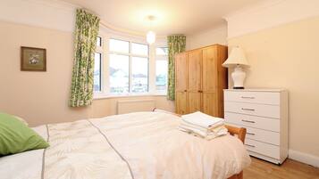 Standard Double Room | Free WiFi