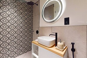 Haartrockner, Handtücher