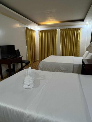 Kamar Single, pemandangan pantai | Meja kerja, ruang kerja ramah laptop, dan setrika/meja setrika