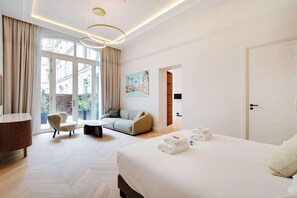 1 chambre, fer et planche à repasser, Wi-Fi, literie fournie