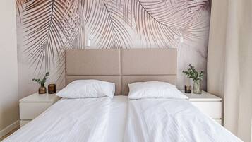 Apartment | 3 bedrooms, iron/ironing board, free WiFi