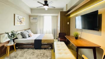 舒適開放式客房, 非吸煙房, 小廚 | 手提電腦工作空間、熨斗/熨衫板、免費 Wi-Fi、獨特設計