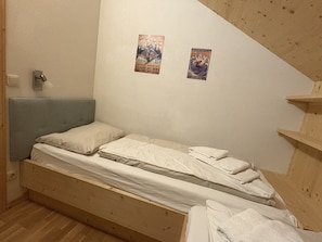 4 habitaciones y ropa de cama