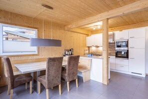 Dining - Chalet # 44b with 4 Bedrooms, sauna & whirlpool (St. Georgen am Kreischberg)