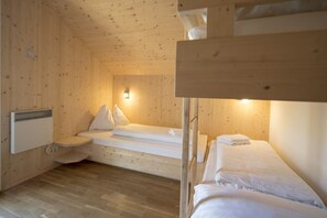 4 bedrooms, free WiFi, bed sheets - Chalet # 40b with 4 bedrooms & IR sauna (St. Georgen am Kreischberg)