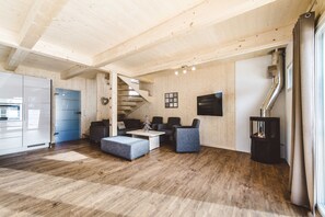 TV, fireplace - Superior Chalet # 62b with sauna & whirlpool (St. Georgen am Kreischberg)