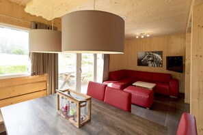 TV - Chalet # 45 with 4 bedrooms (St. Georgen am Kreischberg)