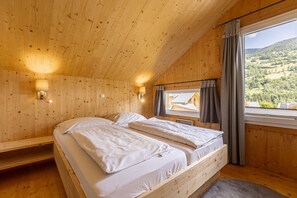 3 soverom, wi-fi (inkludert) og sengetøy