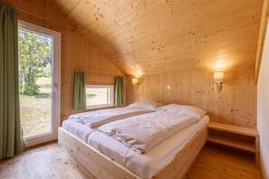 4 habitaciones y ropa de cama 