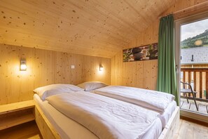 4 Schlafzimmer, kostenloses WLAN, Bettwäsche