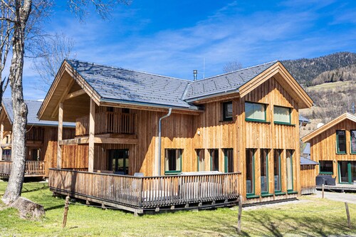 Premium Chalet # 41 with Sauna & Whirlpool