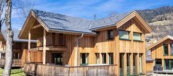 Premium Chalet # 41 with Sauna & Whirlpool