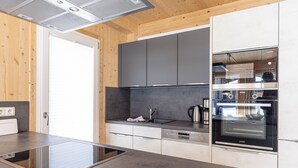 Private kitchen - Chalet # 49b with 4 Bedrooms, IR sauna & whirlpool (St. Georgen am Kreischberg)