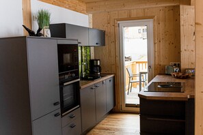 Fridge, microwave, oven, dishwasher - Chalet # 54b with 3 Bedrooms, sauna & whirlpool (St. Georgen am Kreischberg)