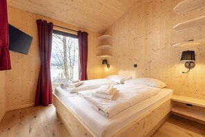 4 bedrooms, free WiFi, bed sheets - Chalet # 54a with 4 Bedrooms, sauna & whirlpool (St. Georgen am Kreischberg)