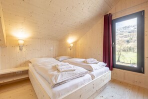 3 habitaciones, wifi gratis y ropa de cama