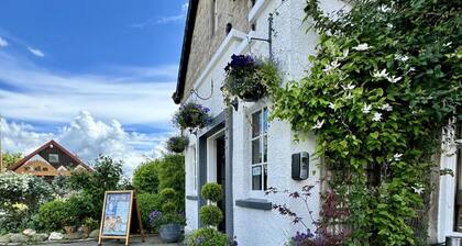 Highland Chalet Retreat in Boat of Garten