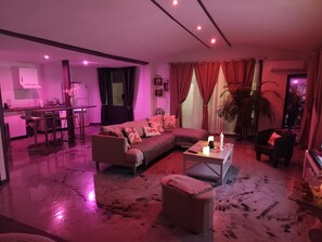 Living area - The pleasure of the senses, a moment of escape (Laluque)