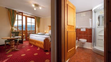 Cortinas blackout, cunas gratuitas, wifi gratis y ropa de cama