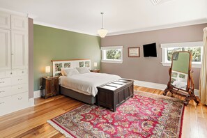 4 camere, ferro/asse da stiro, Wi-Fi, lenzuola