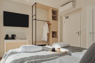 Deluxe Apartment | 1 bilik tidur, peralatan tempat tidur hipoalergenik 