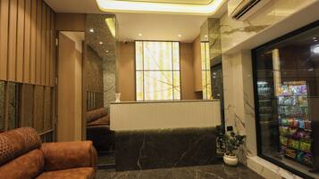 Sala de estar en el lobby