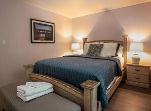 2 Schlafzimmer, Bügeleisen/Bügelbrett, WLAN, Bettwäsche