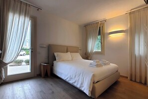 Camera Della Gioia | Desk, soundproofing, free WiFi