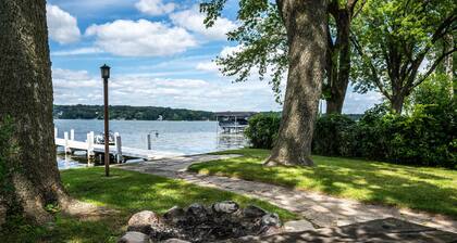 Lakefront | Private Dock | Pet Friendly | Fire Pit