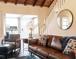 TV, fireplace, video games