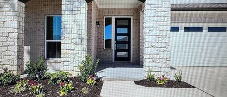 تفاصيل الفندق من الخارج