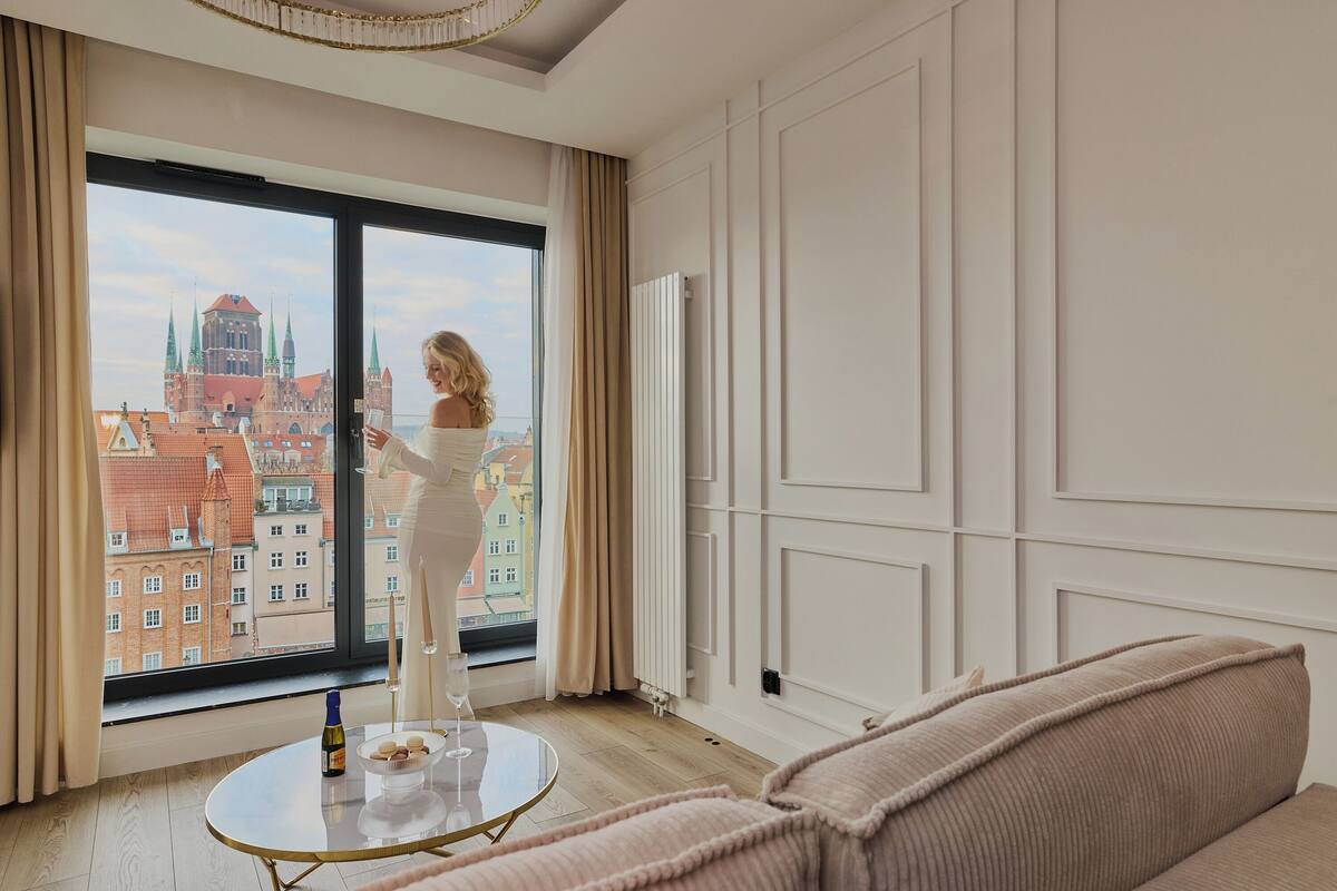 Exclusive Apartment | Hypo-allergenic bedding, laptop workspace, soundproofing