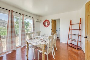 Casa (2 Bedrooms) | Interior