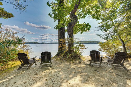 Rustic Cabin w/ Squam Lake Access & Fireplace!