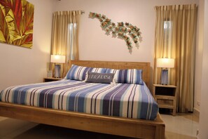 3 habitaciones, tabla de planchar con plancha y wifi gratis 