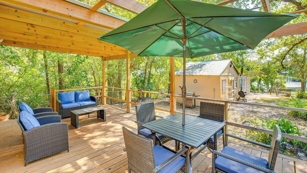 Interior - Cedar Creek Reservoir Retreat w/ Fire Pit + Deck! (Mabank)