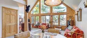 Near Beach Access: Torch Lake Cabin Retreat!
