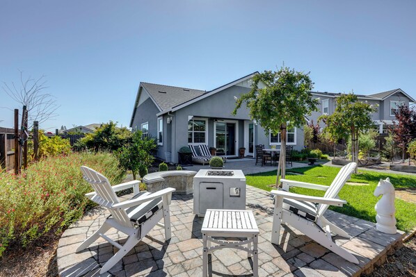 House (3 Bedrooms) | Front of property