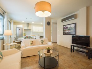 Living area - CITY FAMILY. TOMAS MILLER (Las Palmas de Gran Canaria)
