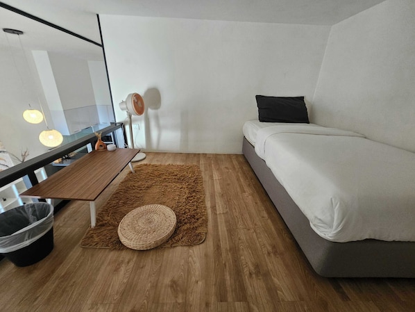 3 soverom, strykejern/-brett, wi-fi og sengetøy