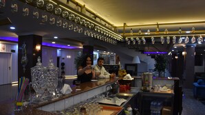 Standard Double Room Single Use, City View | Living area - Malabadi Otel (Diyarbakir)