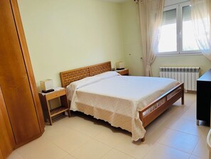 4 Schlafzimmer, kostenloses WLAN