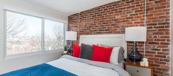 Boston Apartment | near T