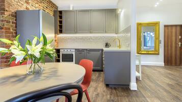 Apartment | Private kitchen | Electric kettle